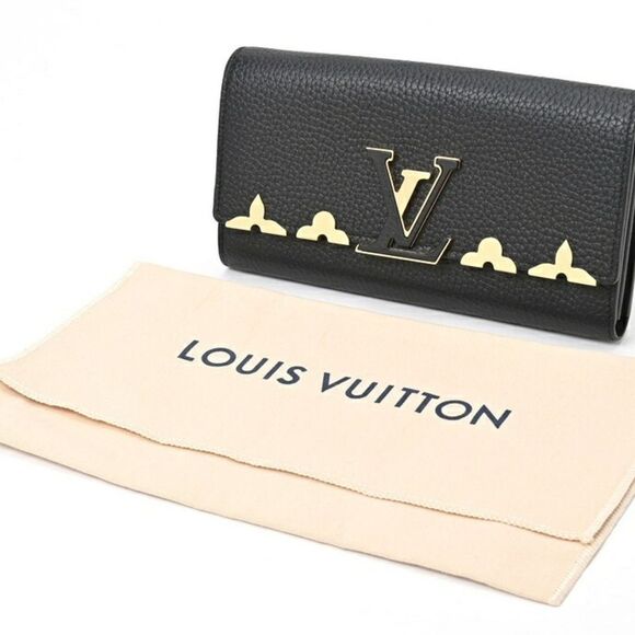 Louis Vuitton Portefeuille Capucines Black Leather Wallet  (Pre-Owned) - Picture 5 of 9